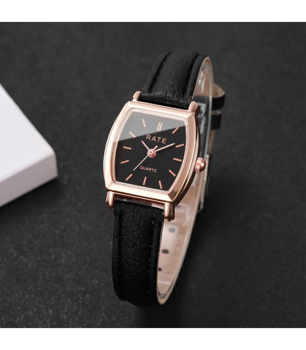 [C Without Box] Mode femmes montres décontracté petit cadran bracelet en cuir femmes montre à Q